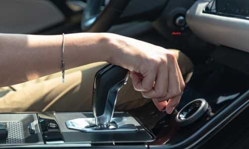 t7cuexboml Những thói quen xấu khiến ô tô nhanh tã, lái xe nên lưu ý-4